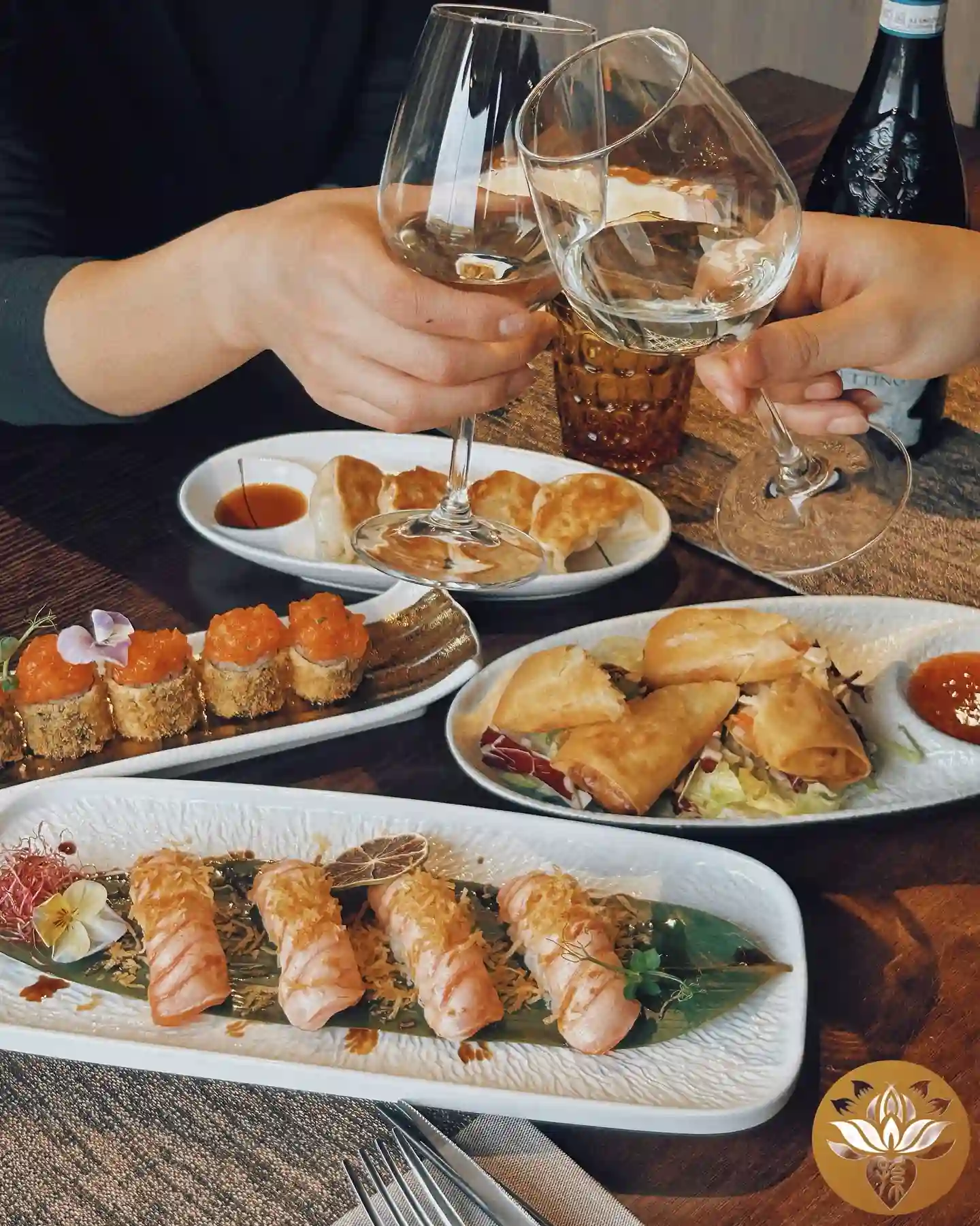 Selezione di sushi e antipasti
